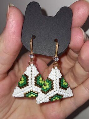 🌟 Double-Sided Geometric Triangle Earrings